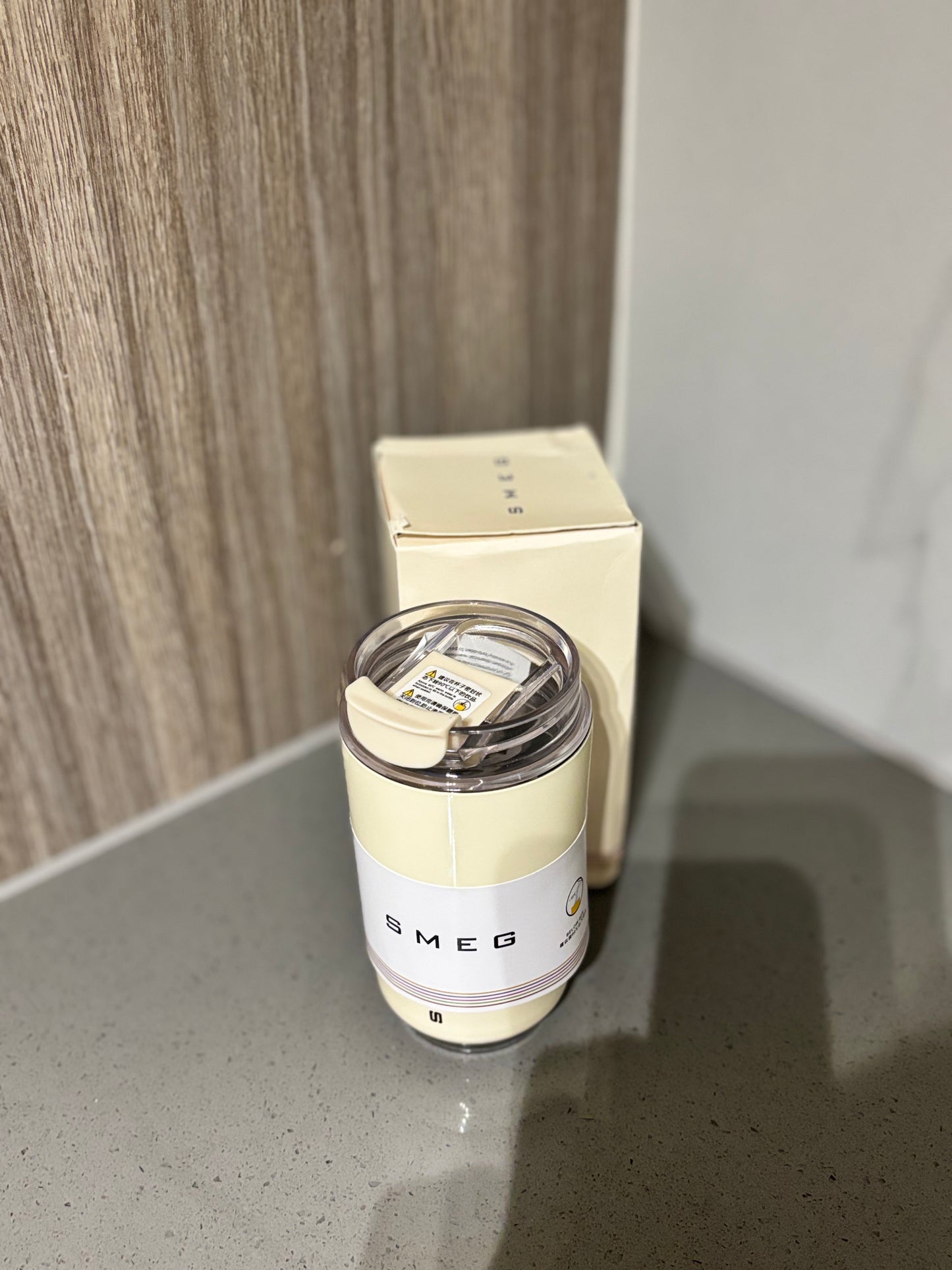Smeg wall mug